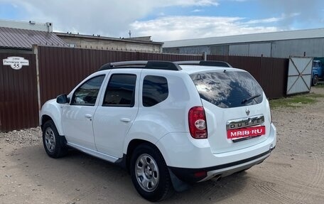 Renault Duster I рестайлинг, 2013 год, 880 000 рублей, 3 фотография