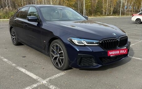 BMW 5 серия, 2021 год, 7 700 000 рублей, 2 фотография