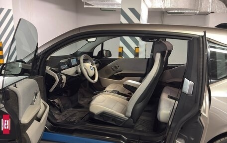 BMW i3 I01 рестайлинг, 2015 год, 1 650 000 рублей, 8 фотография