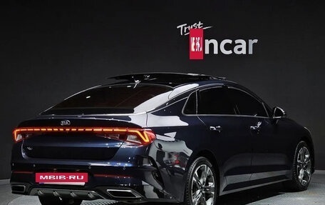 KIA K5, 2021 год, 2 600 000 рублей, 2 фотография