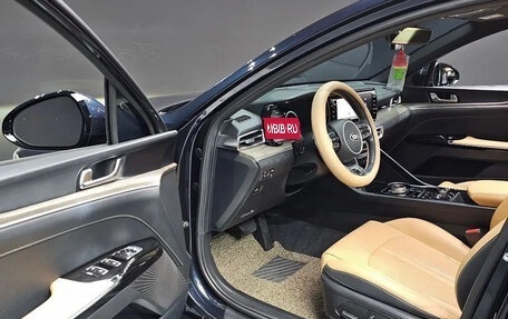 KIA K5, 2021 год, 2 600 000 рублей, 11 фотография