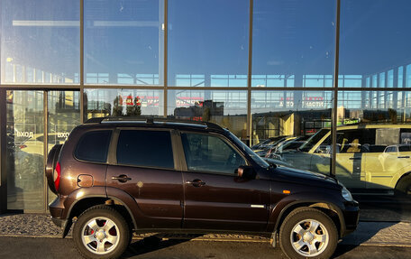 Chevrolet Niva I рестайлинг, 2011 год, 430 000 рублей, 4 фотография