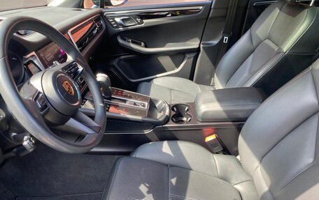 Porsche Macan I рестайлинг, 2022 год, 6 300 000 рублей, 7 фотография