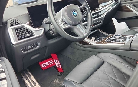 BMW X7, 2022 год, 9 900 000 рублей, 3 фотография
