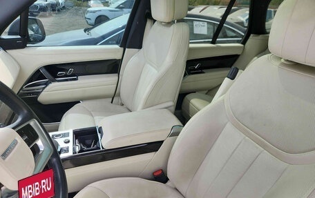 Land Rover Range Rover IV рестайлинг, 2022 год, 13 200 000 рублей, 9 фотография