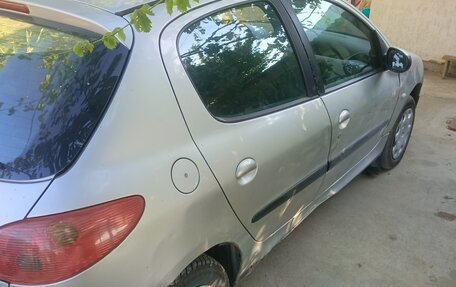 Peugeot 206, 2004 год, 190 000 рублей, 12 фотография