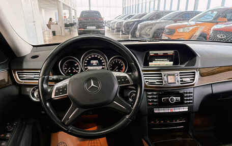 Mercedes-Benz E-Класс, 2013 год, 1 950 000 рублей, 37 фотография