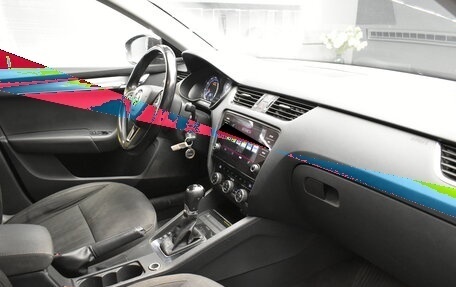 Skoda Octavia, 2017 год, 1 260 000 рублей, 9 фотография