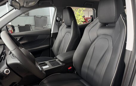 Chery Tiggo 4 I рестайлинг, 2025 год, 2 099 000 рублей, 24 фотография
