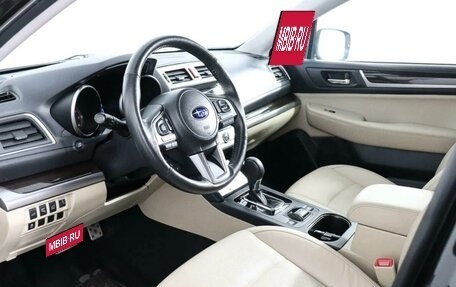 Subaru Outback IV рестайлинг, 2017 год, 2 699 000 рублей, 7 фотография