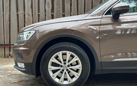 Volkswagen Tiguan II, 2017 год, 2 395 000 рублей, 3 фотография