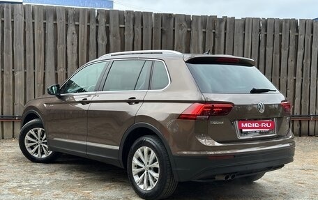 Volkswagen Tiguan II, 2017 год, 2 395 000 рублей, 5 фотография