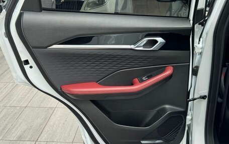 Geely Coolray I, 2023 год, 2 200 000 рублей, 38 фотография