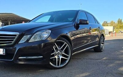 Mercedes-Benz E-Класс, 2011 год, 1 750 000 рублей, 1 фотография