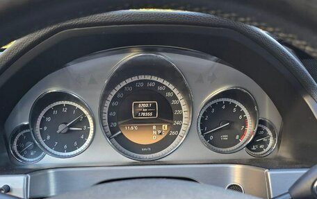 Mercedes-Benz E-Класс, 2011 год, 1 750 000 рублей, 12 фотография