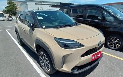 Toyota Yaris Cross, 2022 год, 1 600 000 рублей, 1 фотография