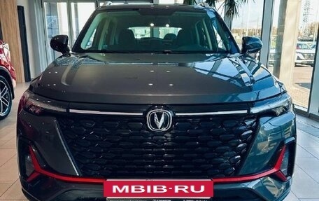 Changan CS35 Plus, 2022 год, 1 890 000 рублей, 2 фотография