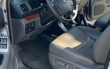 Toyota Land Cruiser Prado 120 рестайлинг, 2005 год, 1 850 000 рублей, 7 фотография