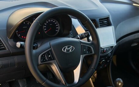 Hyundai Solaris II рестайлинг, 2016 год, 928 000 рублей, 9 фотография