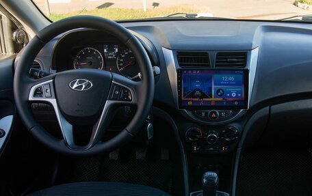 Hyundai Solaris II рестайлинг, 2016 год, 928 000 рублей, 12 фотография