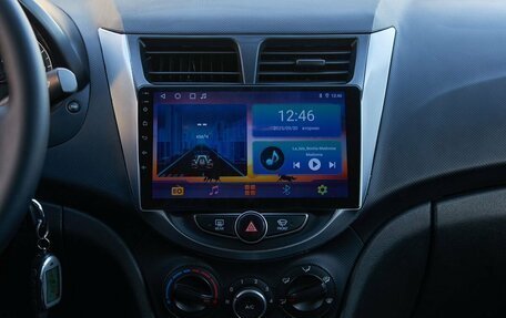Hyundai Solaris II рестайлинг, 2016 год, 928 000 рублей, 14 фотография