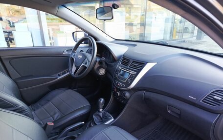 Hyundai Solaris II рестайлинг, 2016 год, 749 000 рублей, 10 фотография