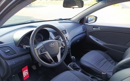 Hyundai Solaris II рестайлинг, 2016 год, 749 000 рублей, 15 фотография