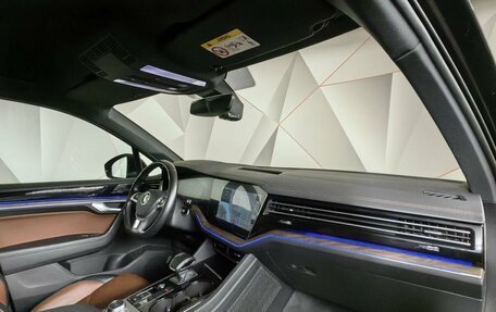 Volkswagen Touareg III, 2020 год, 4 985 000 рублей, 10 фотография