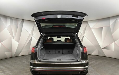 Volkswagen Touareg III, 2020 год, 4 985 000 рублей, 18 фотография