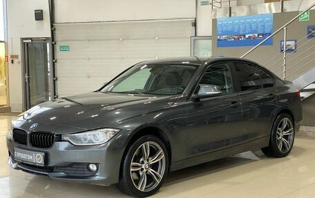 BMW 3 серия, 2015 год, 1 599 900 рублей, 3 фотография
