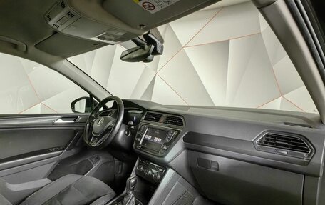 Volkswagen Tiguan II, 2017 год, 1 895 000 рублей, 10 фотография