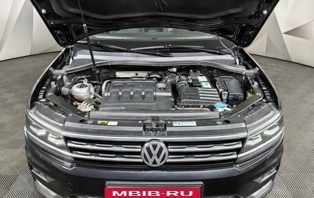 Volkswagen Tiguan II, 2017 год, 1 895 000 рублей, 18 фотография