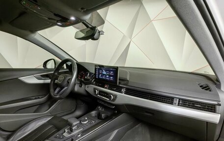 Audi A4, 2018 год, 2 475 000 рублей, 11 фотография