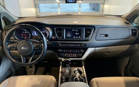 KIA Carnival III, 2020 год, 3 290 000 рублей, 9 фотография