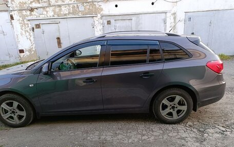 Chevrolet Cruze II, 2013 год, 900 000 рублей, 4 фотография