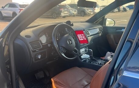 Volkswagen Touareg III, 2014 год, 3 100 000 рублей, 3 фотография
