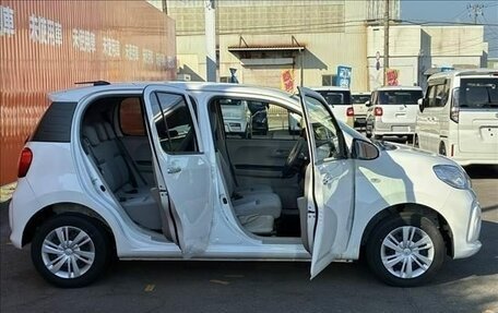 Toyota Passo III, 2022 год, 922 000 рублей, 18 фотография
