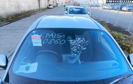 Toyota Yaris, 2022 год, 1 230 000 рублей, 6 фотография