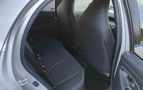 Toyota Yaris, 2022 год, 1 230 000 рублей, 26 фотография