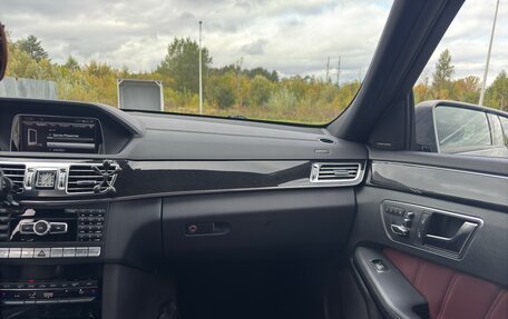 Mercedes-Benz E-Класс AMG, 2013 год, 3 300 000 рублей, 21 фотография