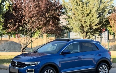 Volkswagen T-Roc I, 2021 год, 2 680 000 рублей, 5 фотография