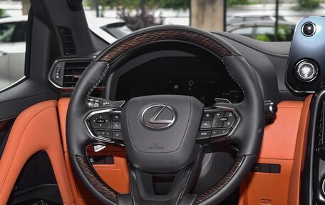 Lexus LX, 2025 год, 23 000 000 рублей, 9 фотография