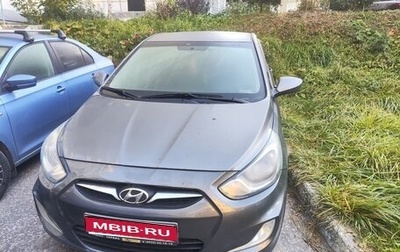 Hyundai Solaris II рестайлинг, 2011 год, 500 000 рублей, 1 фотография