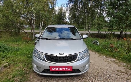 KIA Rio III рестайлинг, 2013 год, 859 000 рублей, 1 фотография