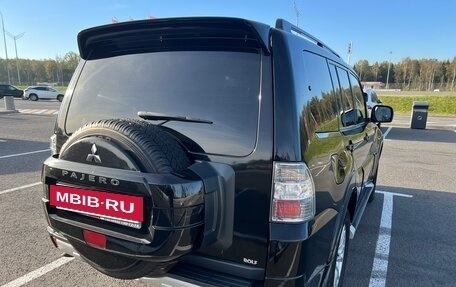 Mitsubishi Pajero IV, 2013 год, 2 100 000 рублей, 21 фотография