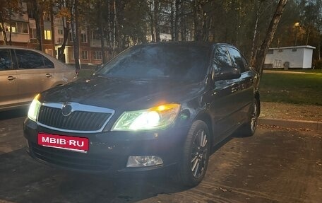 Skoda Octavia, 2010 год, 900 000 рублей, 2 фотография