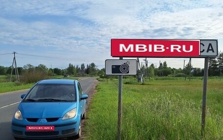 Mitsubishi Colt VI рестайлинг, 2005 год, 335 000 рублей, 2 фотография