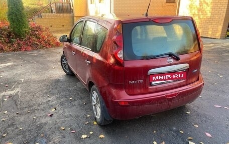 Nissan Note II рестайлинг, 2010 год, 700 000 рублей, 4 фотография