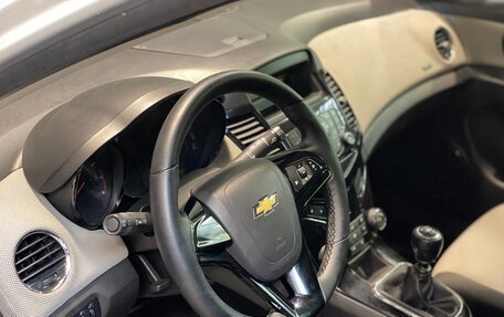 Chevrolet Cruze II, 2012 год, 690 000 рублей, 10 фотография