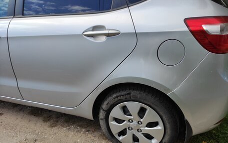 KIA Rio III рестайлинг, 2013 год, 859 000 рублей, 12 фотография